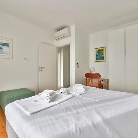Jadrija Luxury Vacations Apt3 *